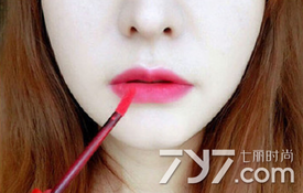 ��ױ������ʲô����ױ������ô��